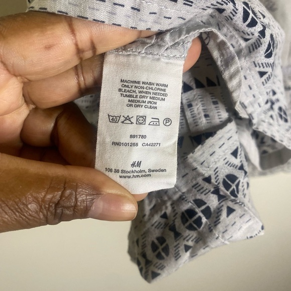 H&M Blue Puff Sleeve Smocked Mini Dress - Picture 4 of 10